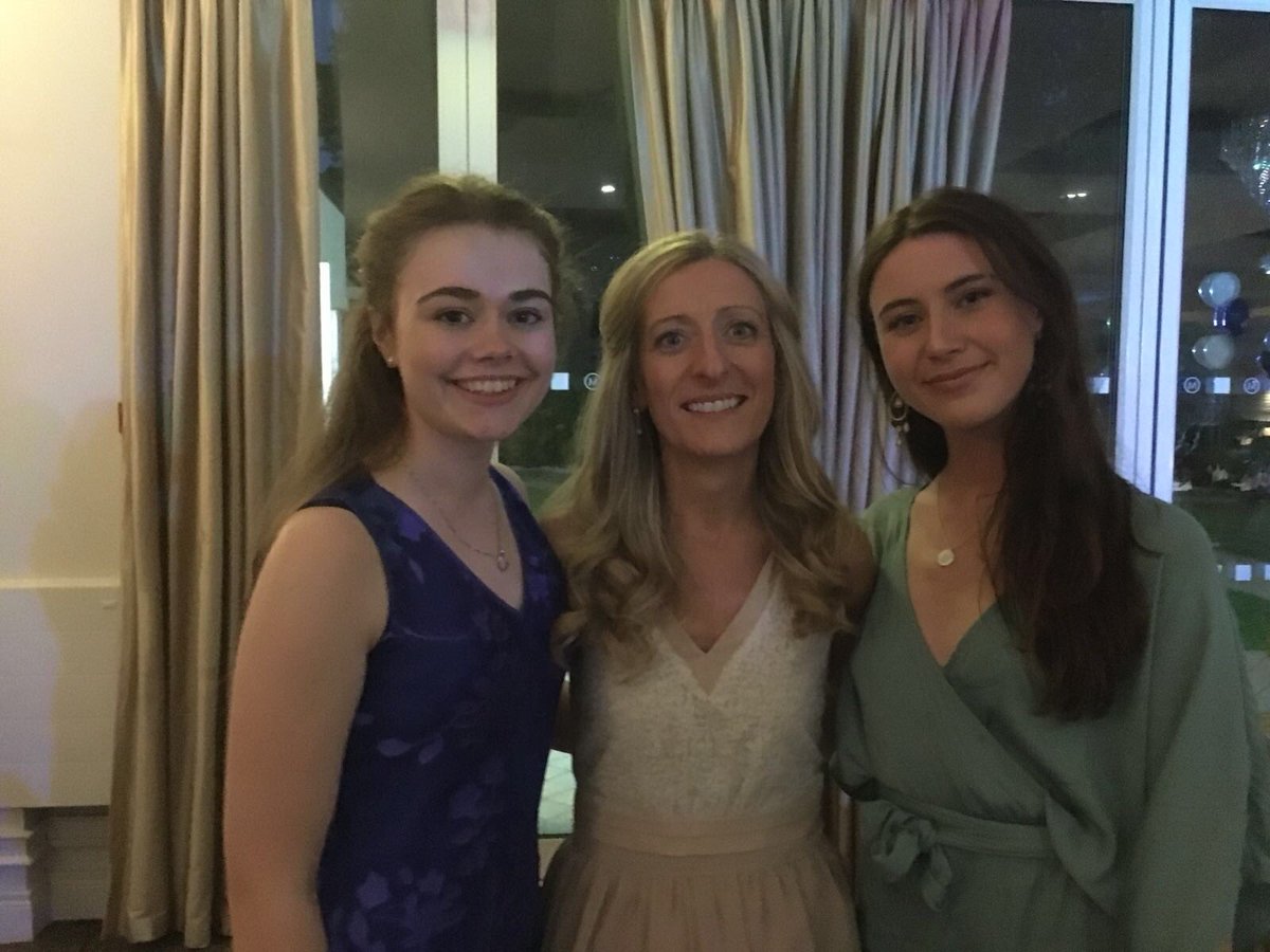 assumptionlive's tweet photo. Memories of a final farewell! #Class2011 https://t.co/DBwiauh95q