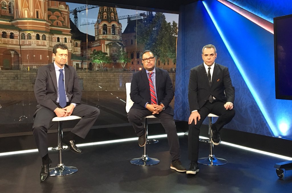 DSports's tweet photo. 💬 “Hoy en día el mejor jugador del mundo es Cristiano”, @Alex_candal en @DTVTotal.

¡RT si estás de acuerdo! #ElMundialEnDIRECTV 🇷🇺🏆 https://t.co/K07LthTrVr