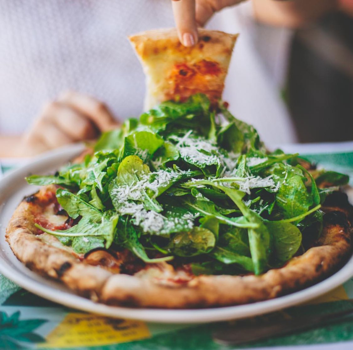 Can’t wait to see the <a href="/gffmag/">GFF Magazine</a> Summer issue at the end of the month featuring this Arugula pizza and more #glutenfree recipes from the farm’s fabulous chefs Leslie &amp; Guillermo Tellez!

Photo by <a href="/hungry/">@hungry</a>.mike for <a href="/gffmag/">GFF Magazine</a>