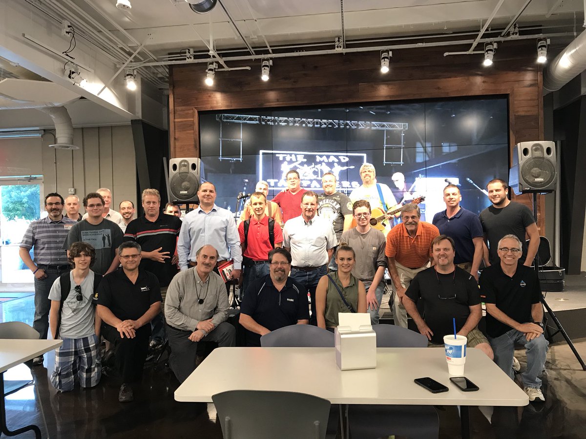 Getting ready to rock with TheMadTaxpayers! <a href="/Edsonius/">Edson Gebo</a> <a href="/TravisNewton79/">Travis Newton</a> <a href="/ttturner68/">Todd Turner</a> <a href="/paul_mccrorey/">Paul McCrorey</a> <a href="/SWUGN/">SWUGN</a> <a href="/RachelDianeYork/">Rachel Diane York</a>