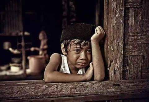Elmadawy55's tweet photo. لو أنك تعلمين كم يزعجني هذا العالم, أريد الفرار, أن أمضي بعيداً عن هذه القذارة ولست أدري إلى أين يا أمي ! https://t.co/S9WvwjZU5E
