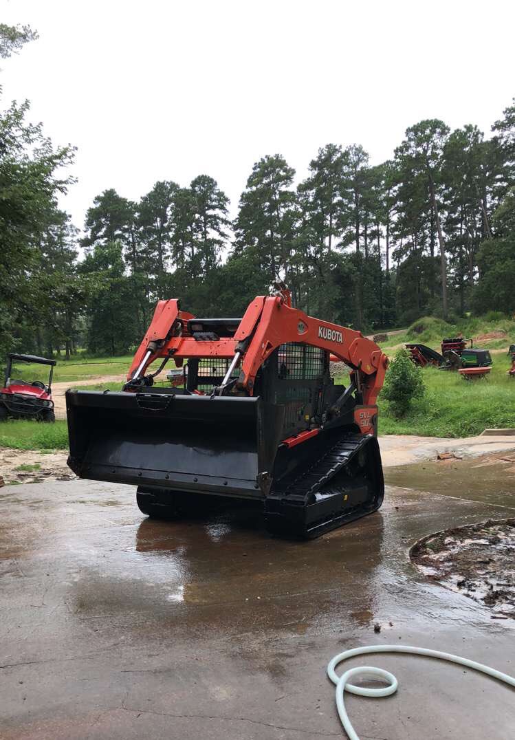 thomas_dak's tweet photo. When it rains it pours in Texas, calls for a day of fixing cart paths. https://t.co/Y4Ry2lYqc2