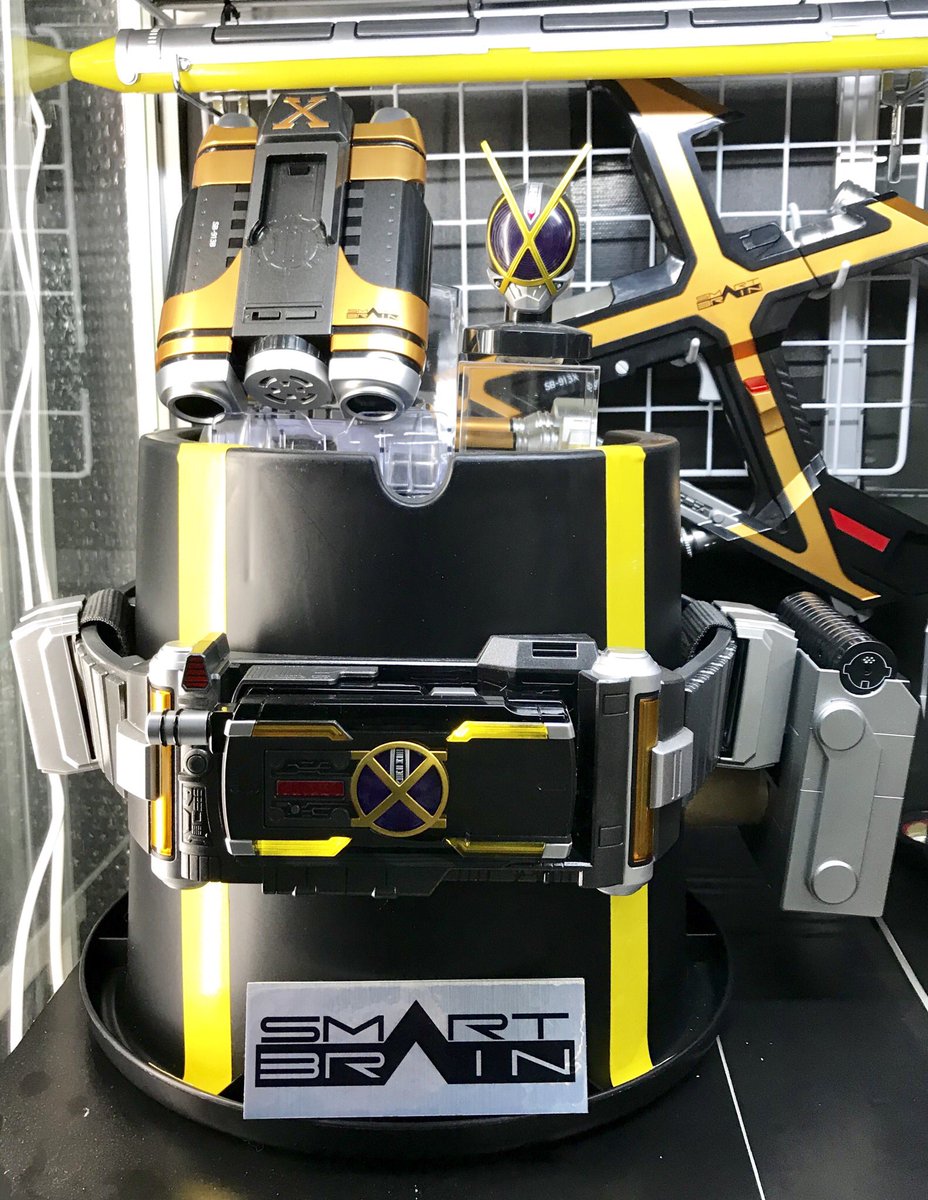 バンダイの修理センターからCSMのカイザフォンがやっと完品で届いた