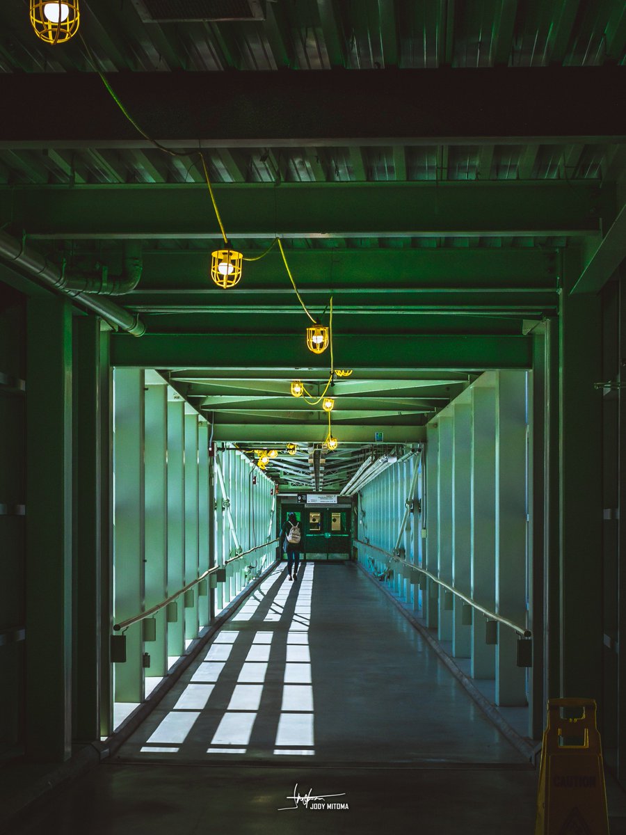 📷 3 photos. Two taken from MacEwan University properties, one taken at an above-ground LRT stop. Can't recall which one.

🖨️ Prints: jody.direct/print

#Edmonton #YEG #YEGDT #Yeggers #EdmontonViews #ExploreEdmonton #JodyMitoma