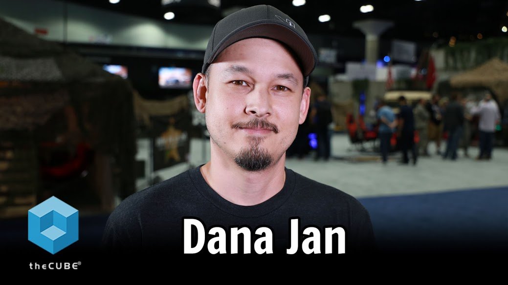 theCUBE's tweet photo. Dana Jan, Ready at Dawn Studios
on theCUBE from E3
@RAD_Studios @EchoGames @E3 @theESA @westerndigital 
https://t.co/TKUTWHcNnC
#RAD_Studios #EchoCombat #EchoGames #E3 #E32018 #theCUBE #DataMakesPossible https://t.co/PohcKX1Lqt