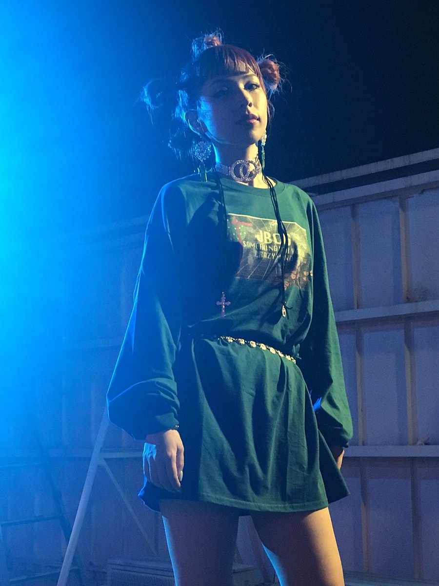 PARIS_info5's tweet photo. < F.P Photo >
●トウヒコウ MV撮影
名古屋 繊維会館屋上
2018.6.18
#jbcg https://t.co/oUwMflx3SV