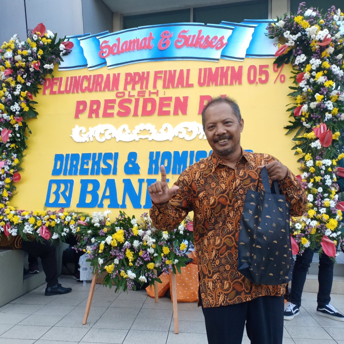 caksamsul's tweet photo. #FotoProfilBaru https://t.co/1Wa4tqw8LI