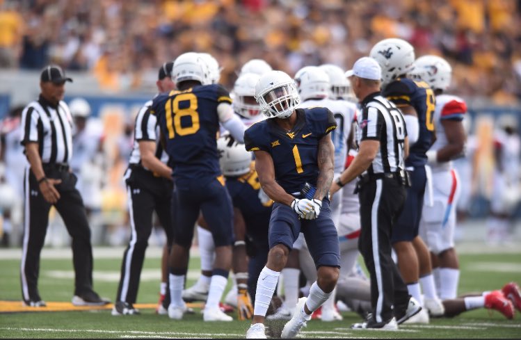 _thekerrymartin's tweet photo. #AGTG I have received my 13th offer from my home state team West Virginia University! #HailWV〽️ #HomeGrown19 https://t.co/Nen7rp1vmB