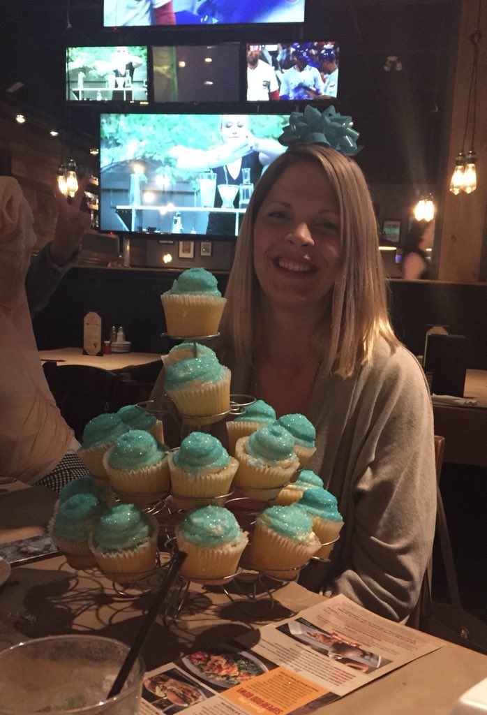 Danielle is Glowing! Congratulations on your growing family! #BestMom #4weekstogo @C_Nicolc4 <a href="/RachaelLaverty/">Rachael Laverty</a> <a href="/DaniK33/">Danik3</a> <a href="/sgoring32/">S</a>