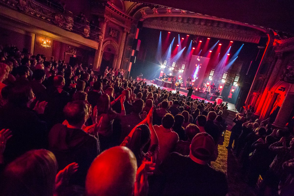 TheMaritimeEdit's tweet image. Some outtakes from our shoot with @alanthomasdoyle for the latest volume of #TheMaritimeEdit. And our team with the great man backstage at the @ImperialTheatre in #SaintJohn. #AlanDoyle #MaritimeEdit