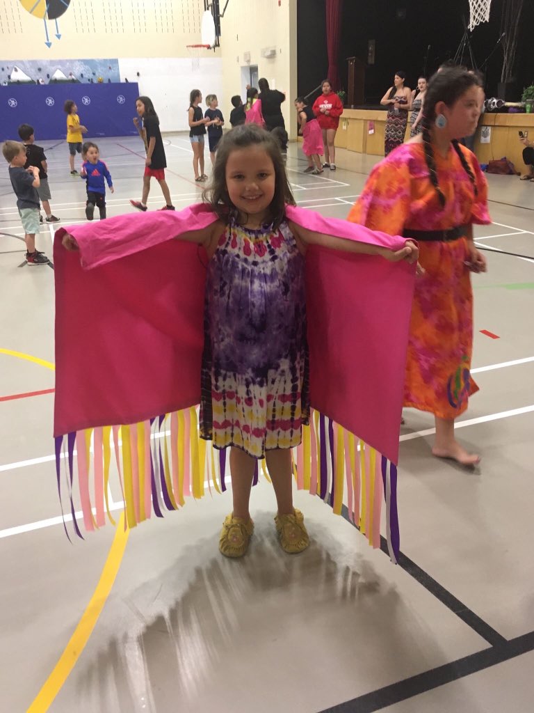 Superjaytaylor's tweet photo. Camryn at her school Powwow. https://t.co/ozjEoA2cGF