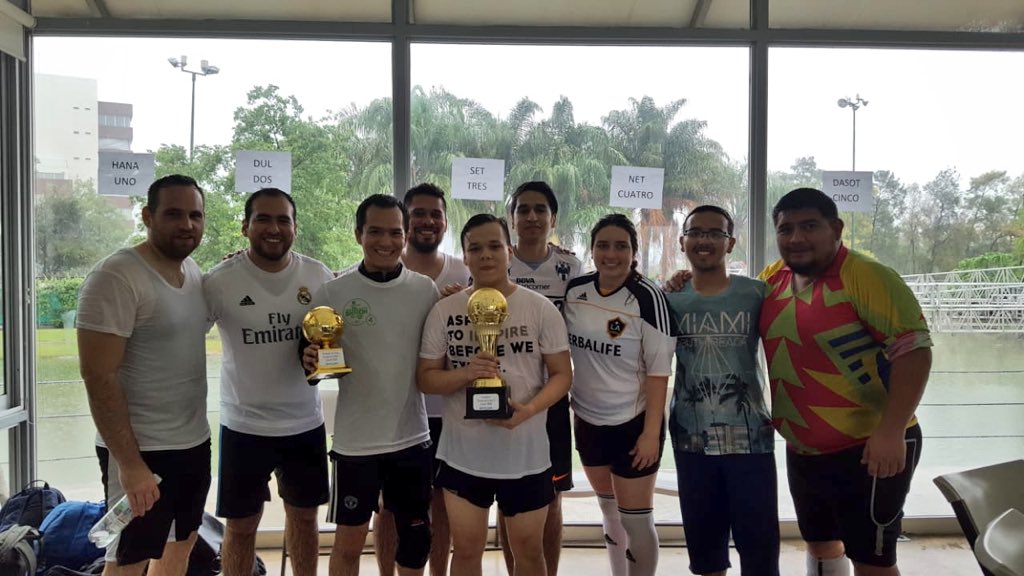 Gabywillars's tweet photo. Campeones 🇦🇷 #godinstyle https://t.co/DbywDcUzKK