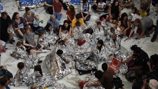 WATCH: Kids lay on Capitol floor with blankets used at detention centers in protest of migrant family separation hill.cm/j71okj5