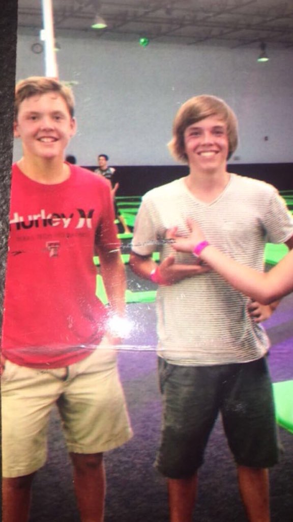 connormcAnaul's tweet photo. Happy birthday @willprescott69 have fun homie! https://t.co/Zq16qVion7
