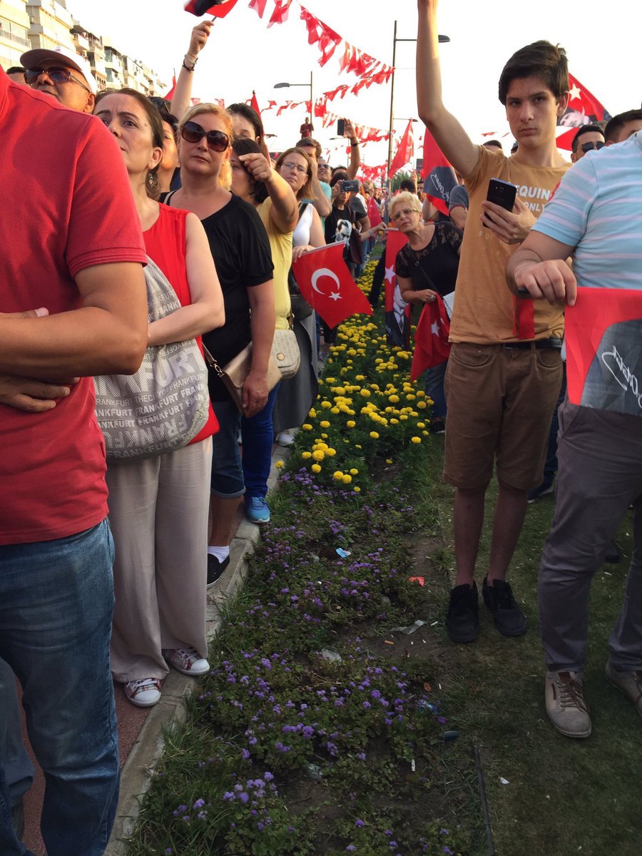 Daha fazla İzmir 📢