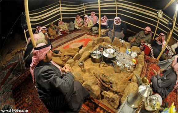 avalible_user's tweet photo. فن التعامل مع الناس
تتلخص في قوله تعالى: { خذ العفو وأمر بالعرف وأعرض عن الجاهلين}
•
• (الأعرف ١٩٩) https://t.co/yVAj9AOhYN
