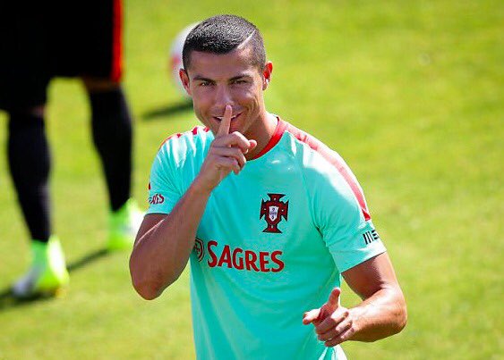 Real Madrid forward Cristiano Ronaldo is continuing to think about a return to Manchester United this summer. (Source: Daily Star)
