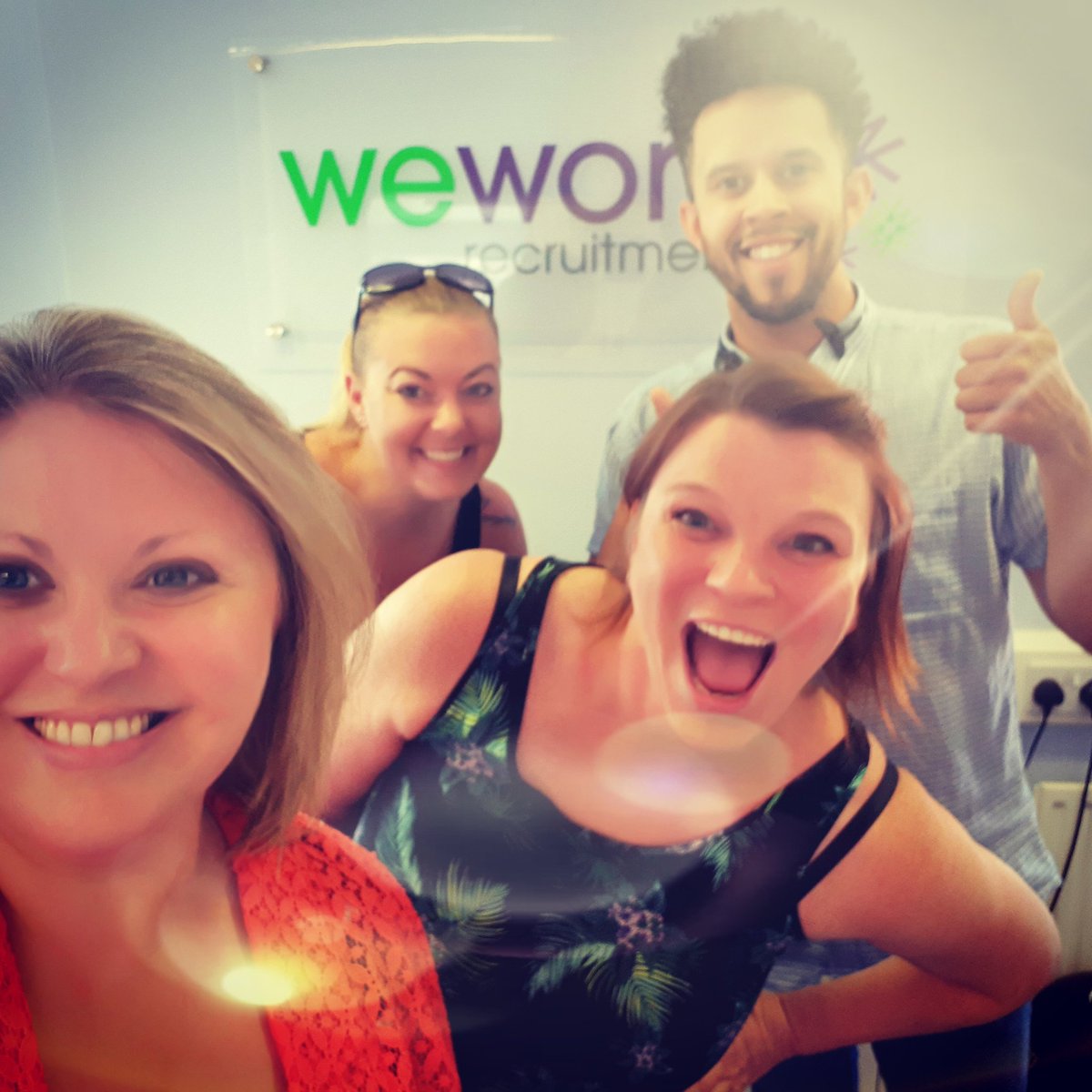 WeWorkRec's tweet image. Summer office vibes!!! #weworkrec #WeWork #weworkrocks #independentbusiness #newjob #lovewhatyoudo #FridayFeeling #recruitmentrockstars #surreyrecruiters