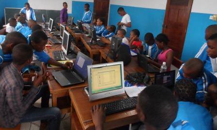 TeenCodersNG's tweet image. #TeenCoders
#SummerCamp
#CodeStudio10
Do you know your kids can get the best programming background at #ShalomCollege?
Sign Up Now!