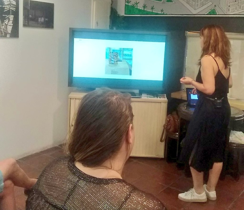 catavalencia's tweet photo. "Lo importante es que lo que hagas de manera artesana se sustente sobre una idea, un concepto, un relato" @Ana_illueca #CMcraft #CMVLC @VLC_CM https://t.co/yP5R4DNzS9