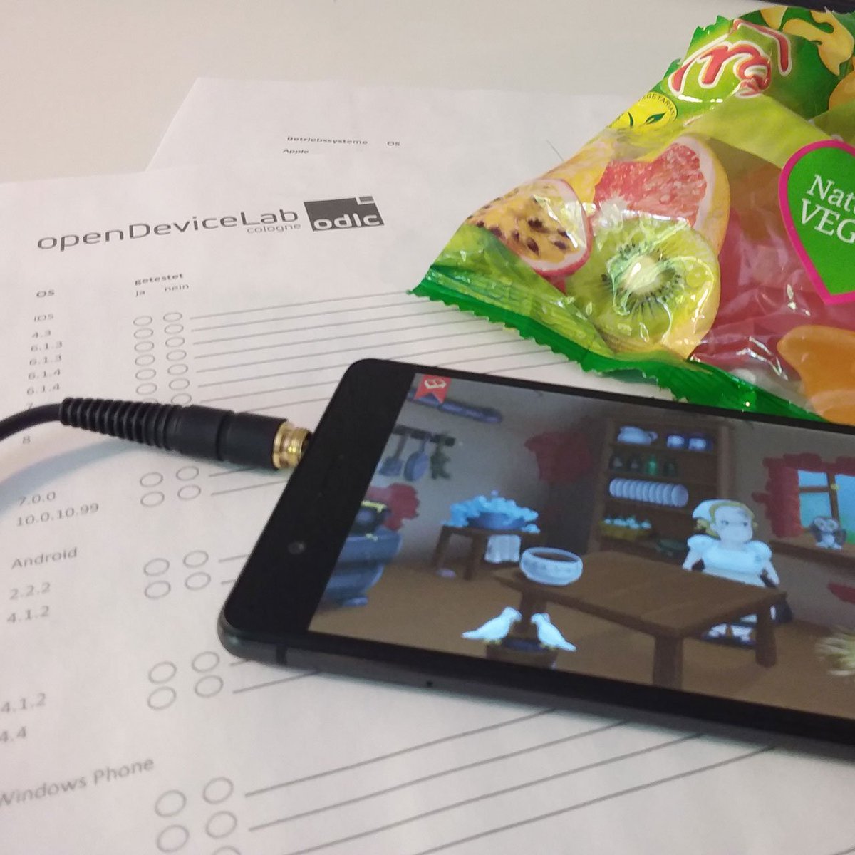GoldenOrbGames's tweet photo. #Testing our #Cinderella Game on #Android devices at the #OpenDeviceLab Cologne! Thanks for this great free offer!! Our build ist looking well so far. Next week we will test #Apple mobiles and tablets. #gamedev #WomenInGames https://t.co/rEgOXfVqk8