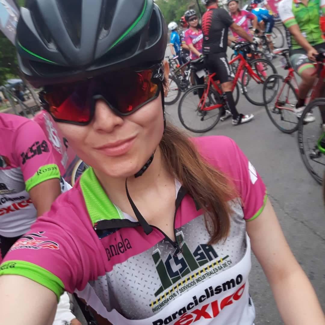 daannii_24's tweet photo. Feliz x participar en una de las carreras más importantes de México con alto nivel de exigencia! 3 etapas muy duras en total 145 km! hermosos los paisajes de Yucatán! #iamspecialized #specialized_wmn #mztour #mztour2018 #mztourlavuelta #lavueltayucatan #yovoyalavueltayucatán https://t.co/TSRFGQclc6