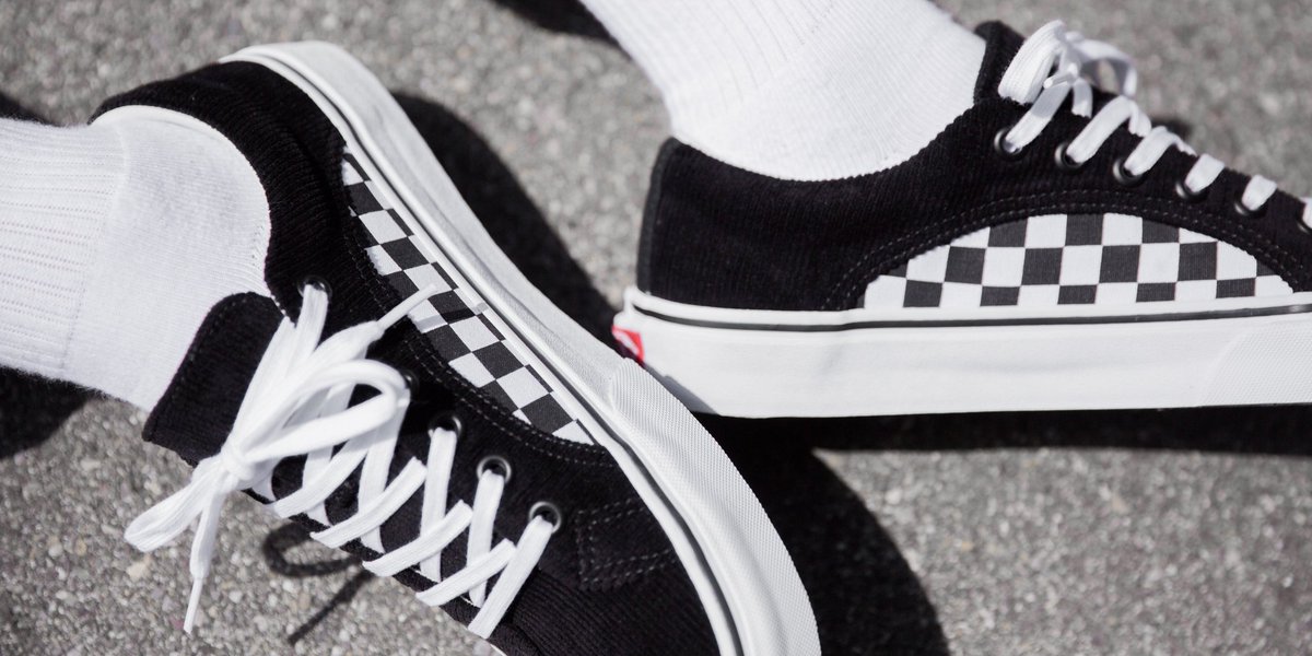 vans checkerboard lampin