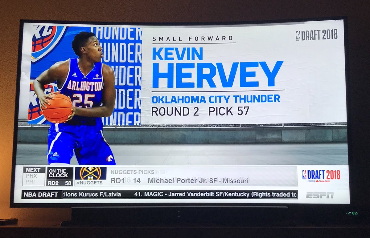 RussellJWarren's tweet image. Proud of @kherv_25 realizing his dream tonight.  The @okcthunder got a great player, but an even better person. #mavcity #Draft2018 #okc #UTA