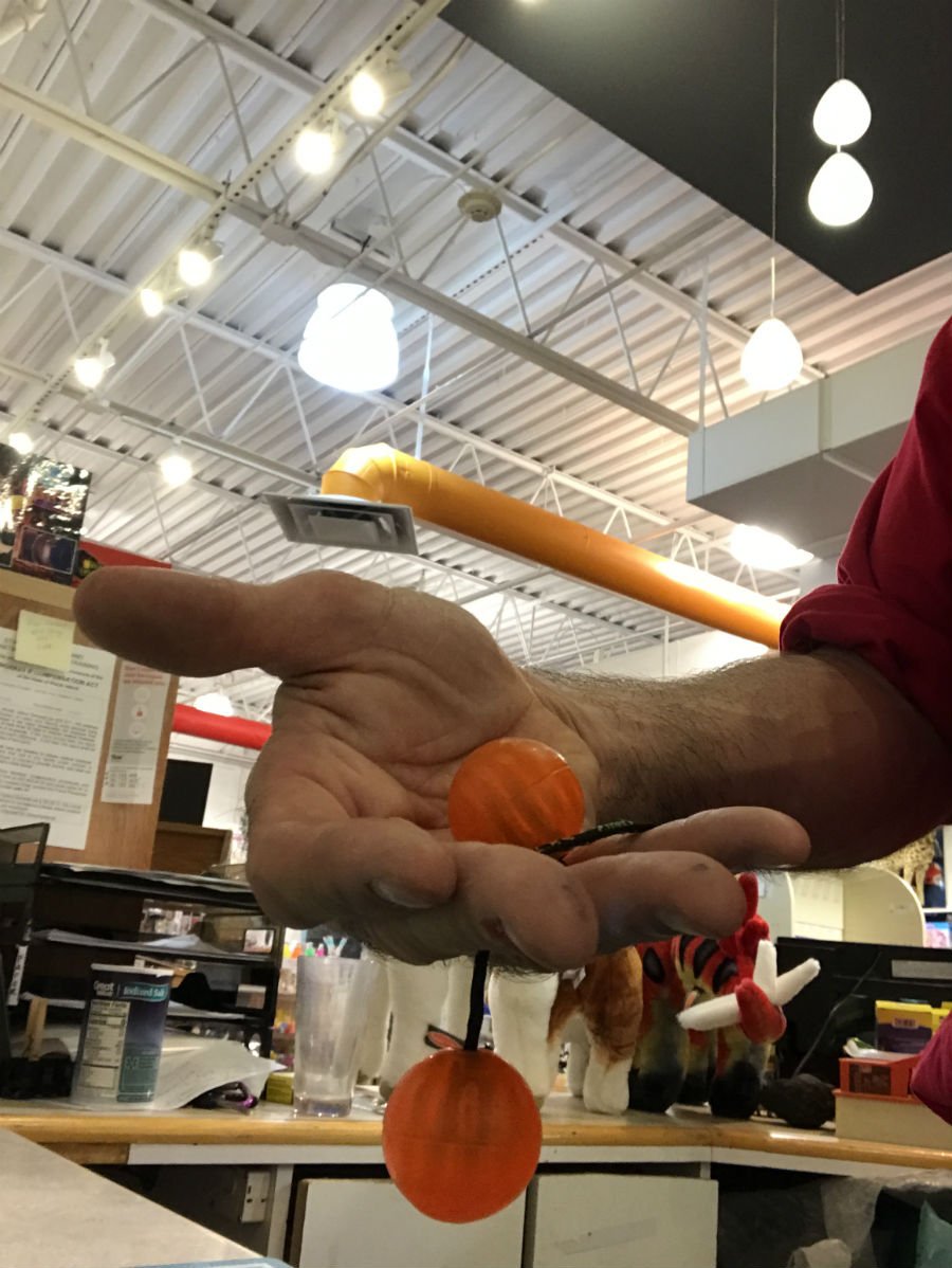 powscience's tweet photo. Grab some @Zing_Toys #Thumbchucks & learn THE WRAP. https://t.co/9TzoJnPhfI #riscience https://t.co/yCrHsabI4B