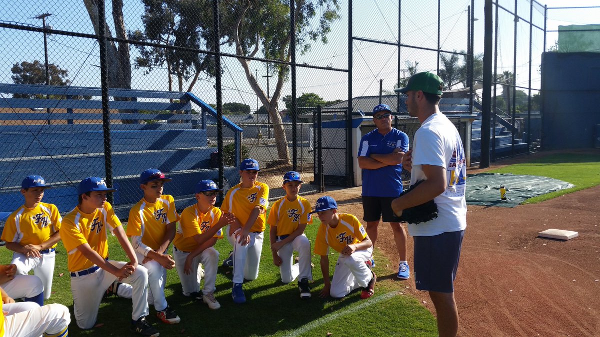 mikefhll's tweet photo. Thank you @KeatonChase13 for coming out today to give back to our 12 yr All Stars.#FHLL Alum Class act. @OregonBaseball you are getting a great young man. https://t.co/YQKCp0gZor