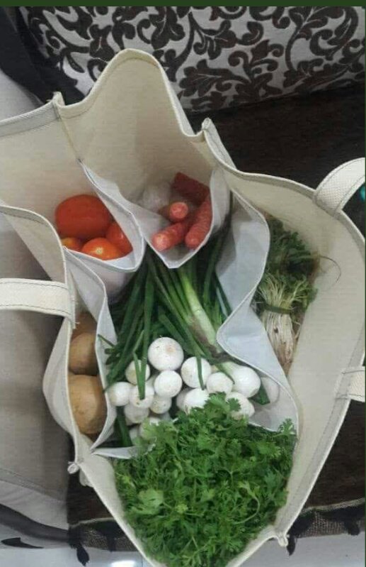 ImAman_Allhabdi's tweet photo. Sometimes, some key innovations wanted your nod as well attention too.

If you purchase these bag instead of plastic bag then its looks cool as well makes nature cool.
#PlasticBan #FridayMotivation #FridayFeeling https://t.co/zp2qDqg2Fq