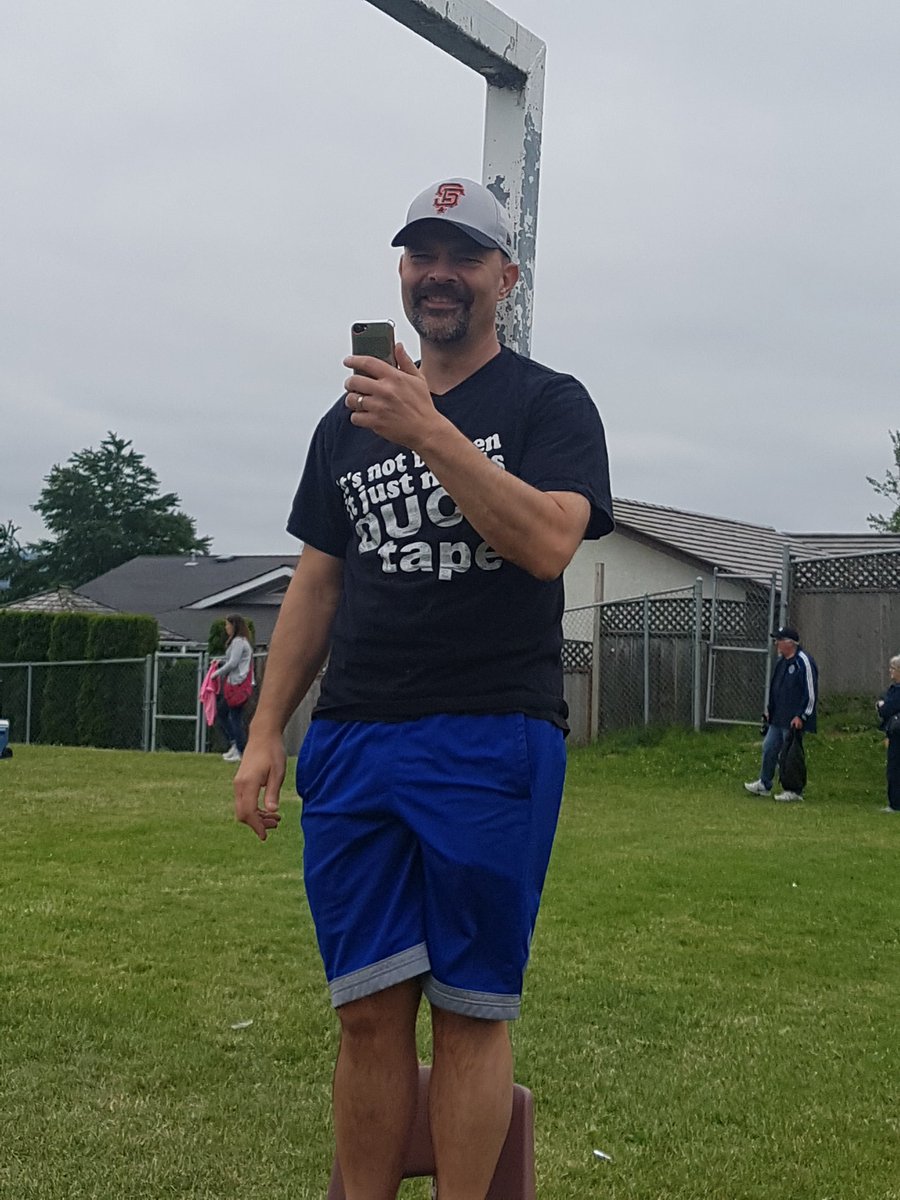 mrs_ravinder's tweet photo. What a wonderful staff. Such a fun sports day! 
@mountainSD34 @gtoews @3eMission @davehill https://t.co/WfgctReGsl