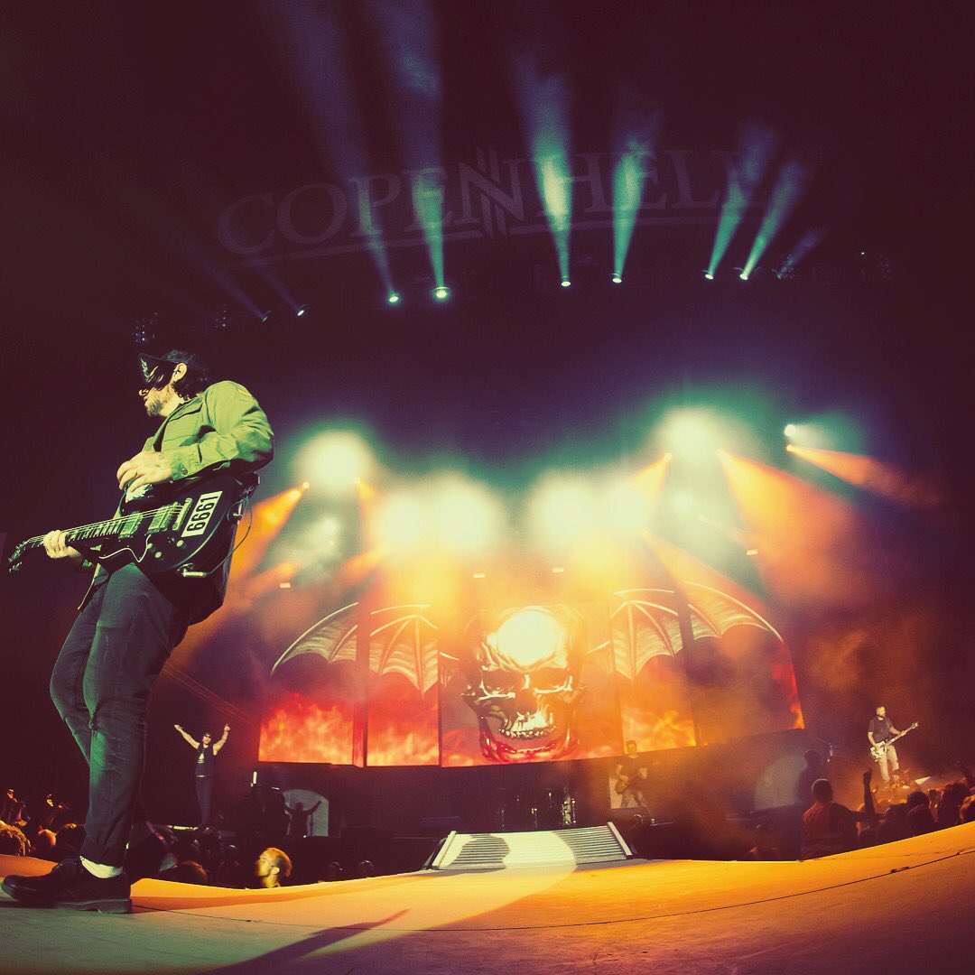 TheOfficialA7X's tweet photo. We had a great night Copenhagen. Now it's time to head onward to Belgium for @GraspopMetal. #avengedsevenfold #thestageworldtour #MShadows 📷:@rafacore https://t.co/BECzKOIPhC