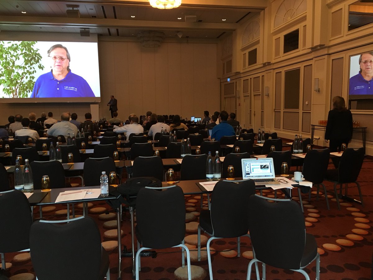 hpcnotes's tweet image. At #HPCAST today - opening talk by @LKingHPC #HPC @HPE_HPC