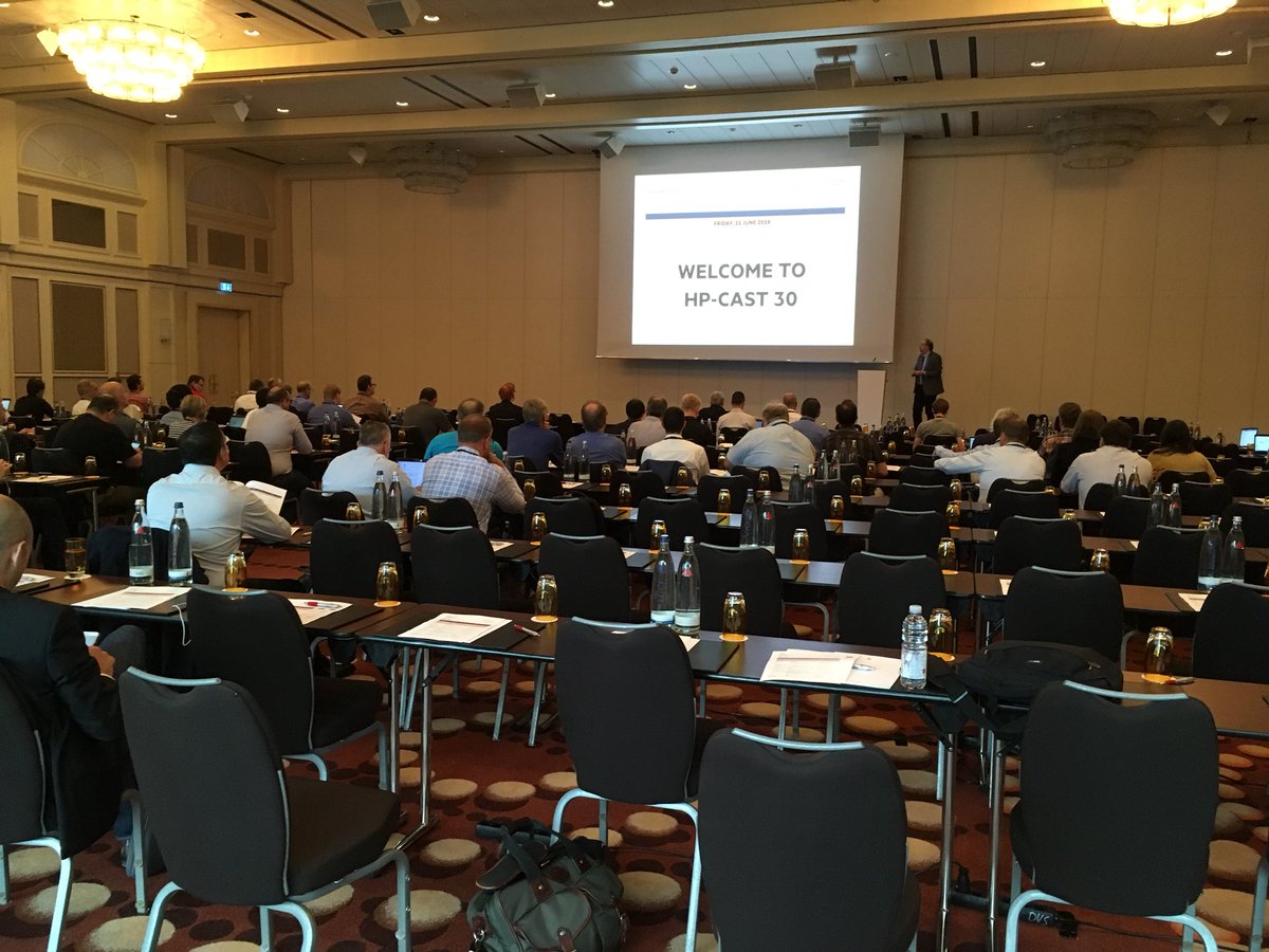 hpcnotes's tweet image. At #HPCAST today - opening talk by @LKingHPC #HPC @HPE_HPC