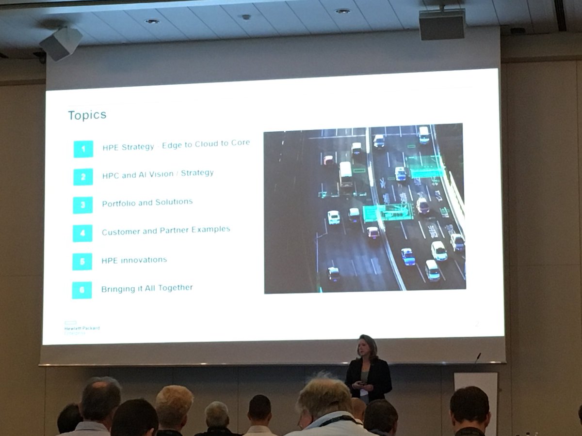 hpcnotes's tweet image. At #HPCAST today - opening talk by @LKingHPC #HPC @HPE_HPC