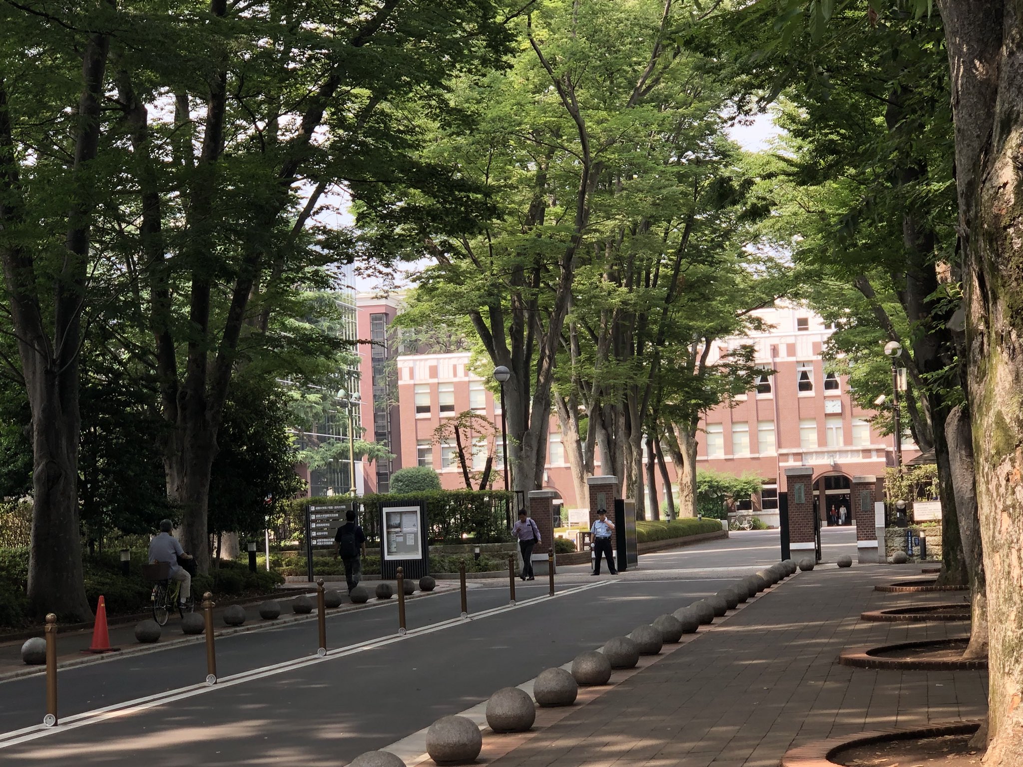 ちゃお O 久しぶりに良い天気だったので 自転車でふらっと近くの英徳学園へ 成蹊学園ですが 花より男子 花のち晴れ 英徳学園 ちゃお O 久しぶりに良い天気だったので 自転車でふらっと近くの英徳学園へ 成蹊学園ですが 花より男子 花のち晴れ 英徳学園