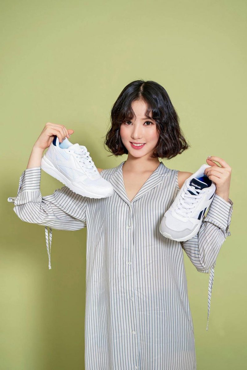 reebok gfriend