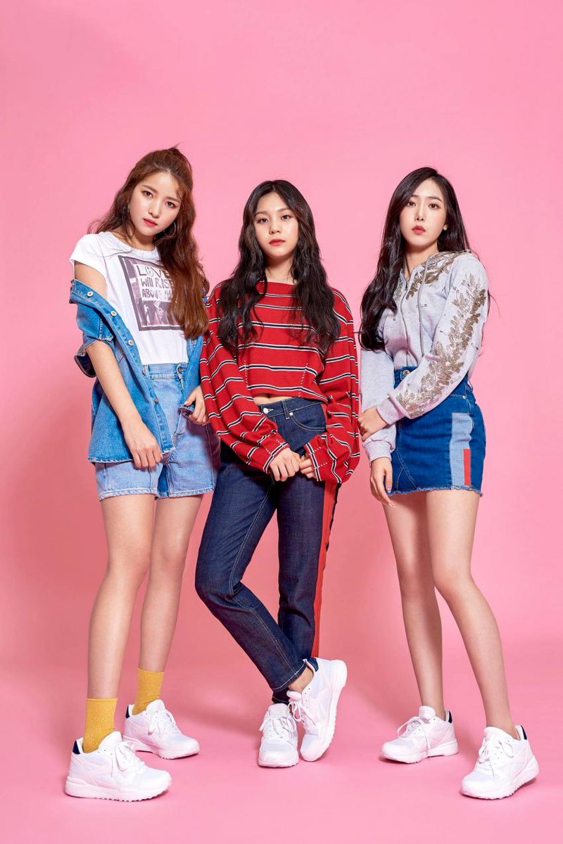 reebok gfriend