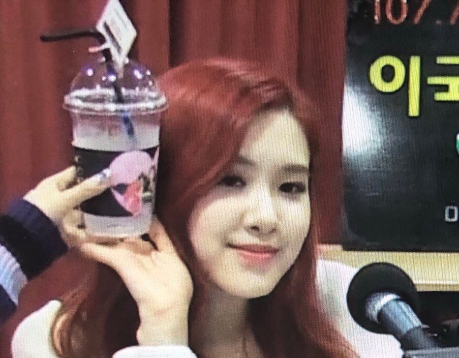 ROSÉ FAN UNION tweet media