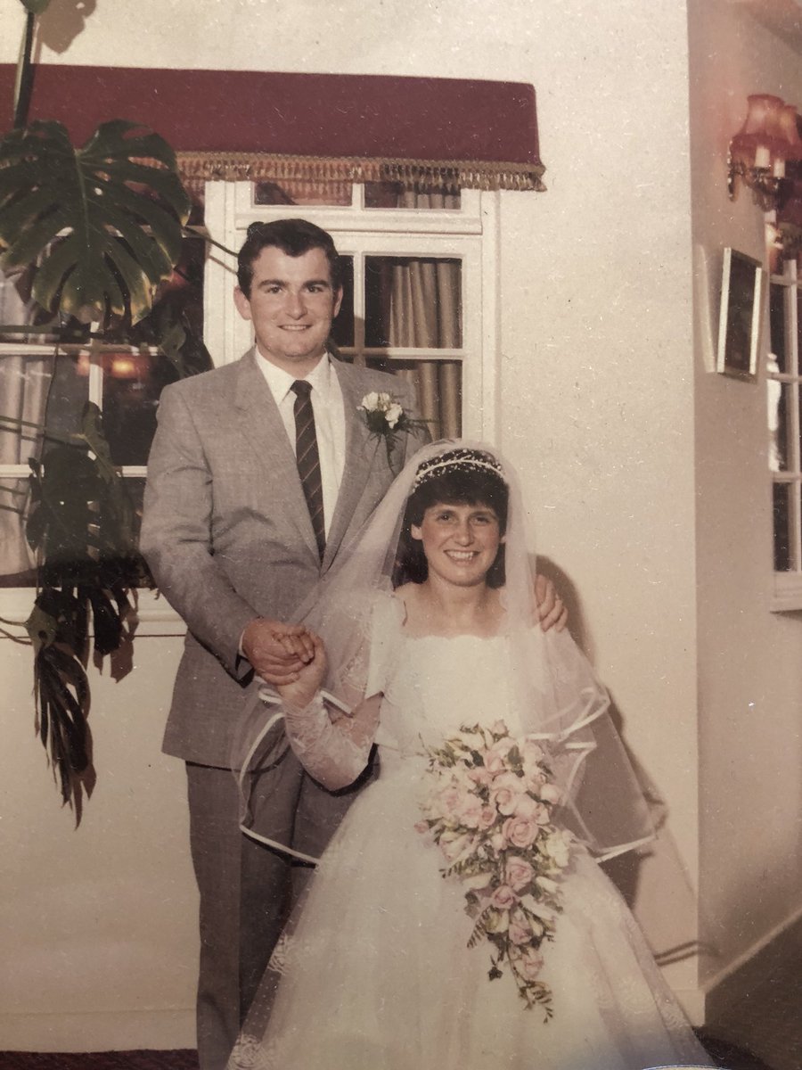 kev1385's tweet photo. 33 years today one life one love https://t.co/BBIHWlUrFv