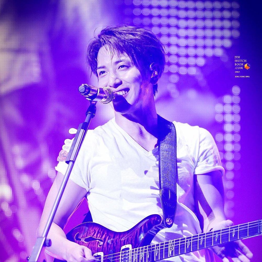 For your amazing songs and your beautiful voice that are able to heal hearts  #HappyBirthdayJYH30th  #서른번째_정용화의_어느_멋진날  #정용화  #JungYongHwa  @JYHeffect