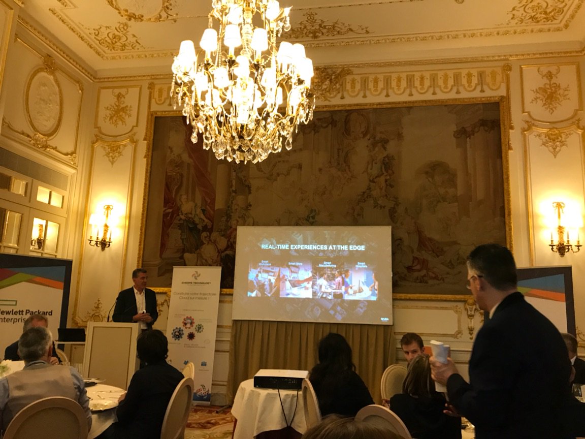 CheopsTechno's tweet photo. Présentation de la nouvelle offre Hyper WiFi avec notre partenaire @Aruba @hpe aux côtés d’Alain Carpentier Vice-Président Worlwide Sales Aruba @_RitzParis @CheopsTechno #NouvellesOffres https://t.co/J6CuFEMrEy