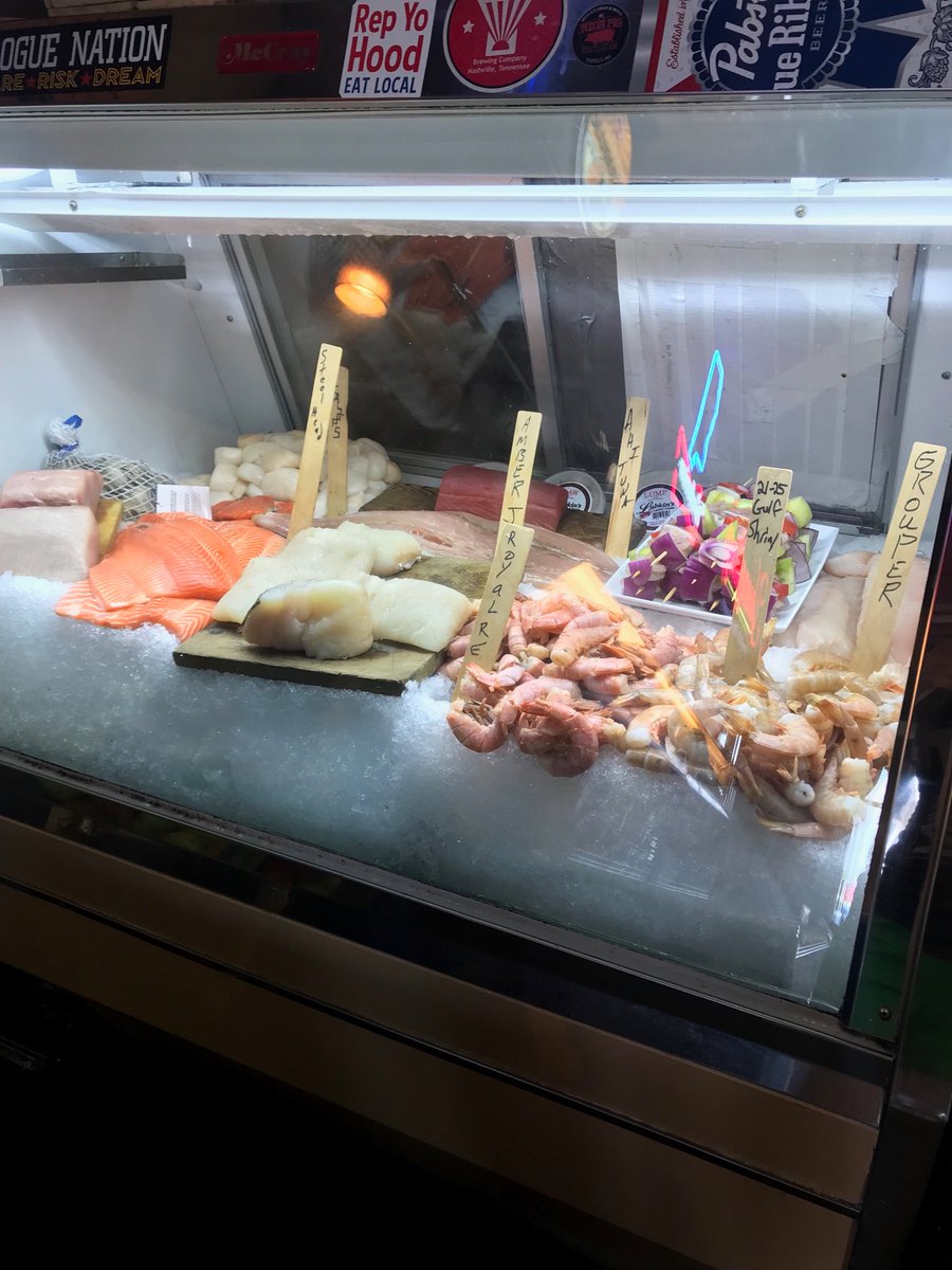 Fresh seafood for your weekend! #FreshFishy