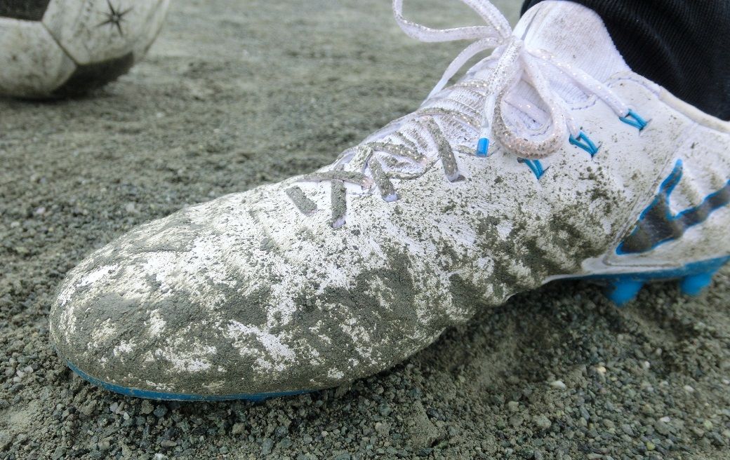 サッカースパイク Kohei Sblog サッカースパイク 手入れ Nike ティエンポ レジェンド7 Hgの フライニットについた汚れや泥汚れを キレイにする方法を解説 T Co Dhqkvxfh74