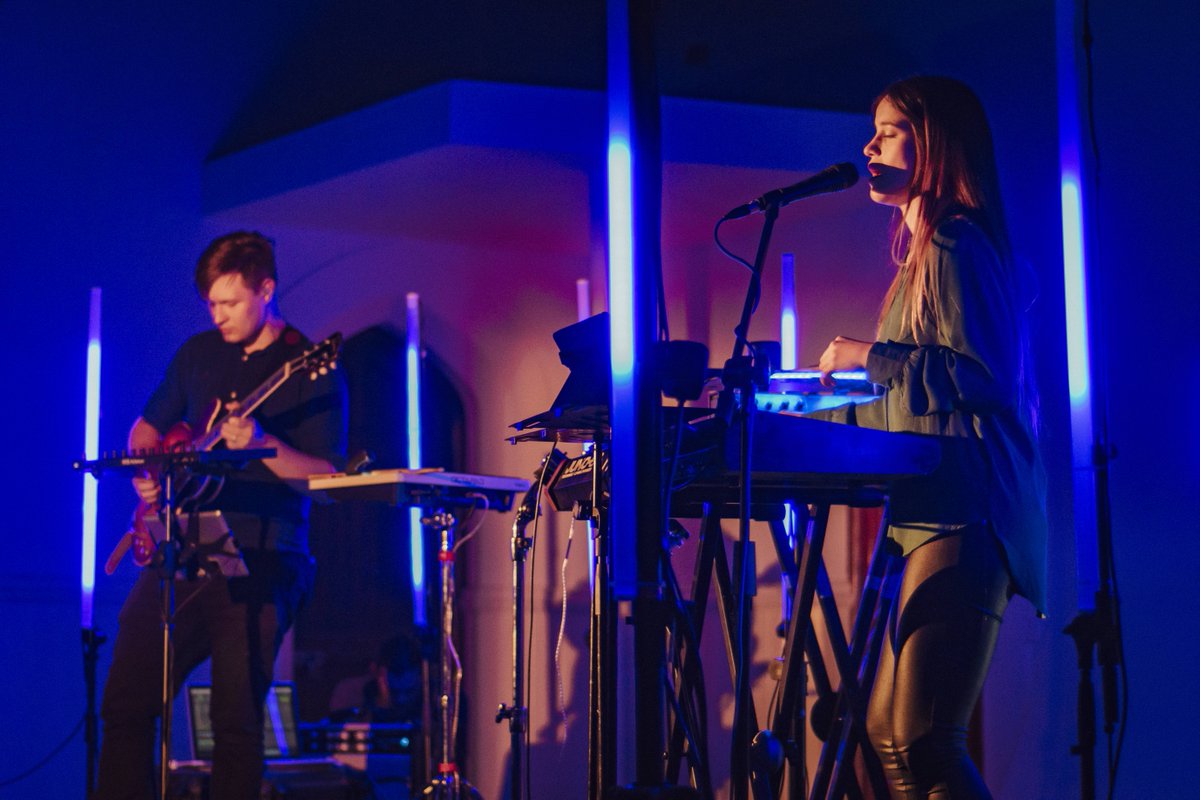 🔊 <a href="/floorslive/">Floorslive</a> on the #RaptorRoomLive stage tonight! 🔊

🎟️R60 at the door 

Come boogie! 🦖