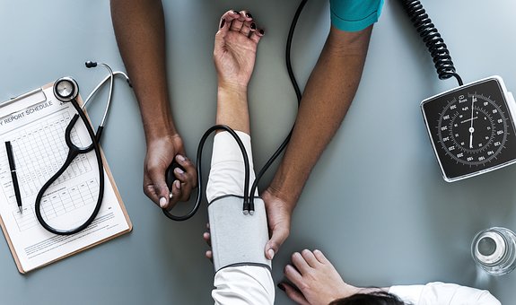 KCLImmunoMicro's tweet photo. Patients can effectively contribute to service improvement provided they are supported, respected as equals, and the organization is willing to undergo a cultural change. Read findings here: https://t.co/xu7Ynl5Dsv
#reframera https://t.co/u0dp0kOZpr