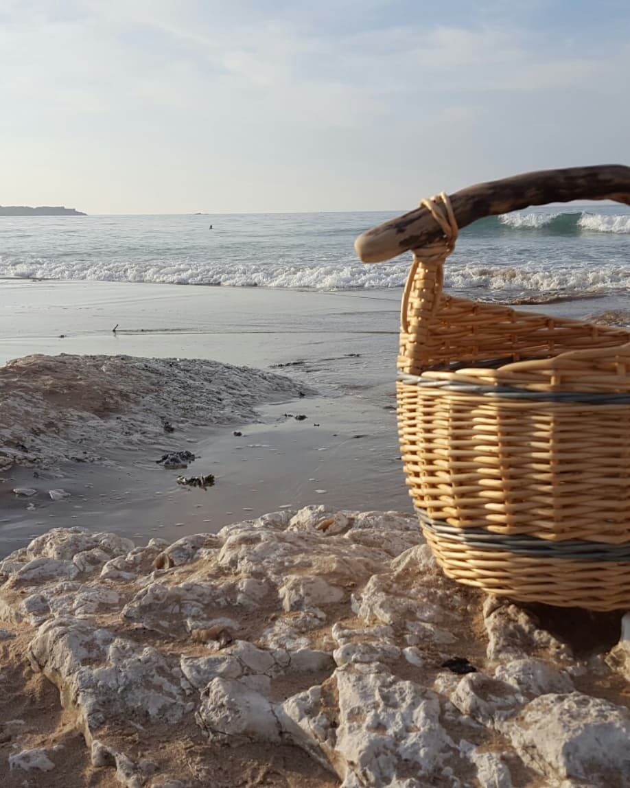 Planning a #staycation ? Want to plan a #heritage #workshop #craftskills day ? Our next #basketmaking #course is this #saturday in #eglinton with the lovely @NualaAMcKeever of North Star then #portballintrae  #july 28th #traditional #ireland #causewaycoast