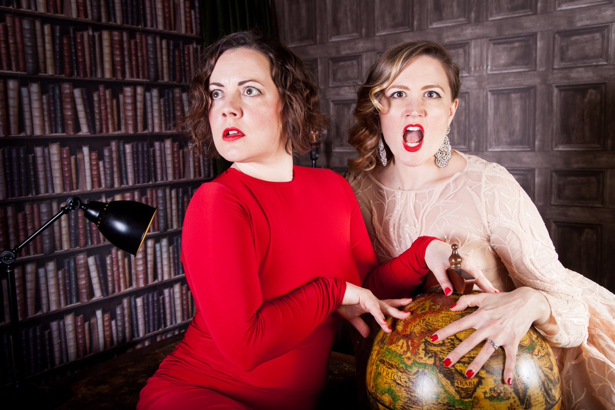 HALLELUJAH IT IS FRIDAY. What are your weekend plans? For us, it’s just some casual planning of world domination. #goodmorning #friday #weekendvibes #bebeandluna #cabaretfarce