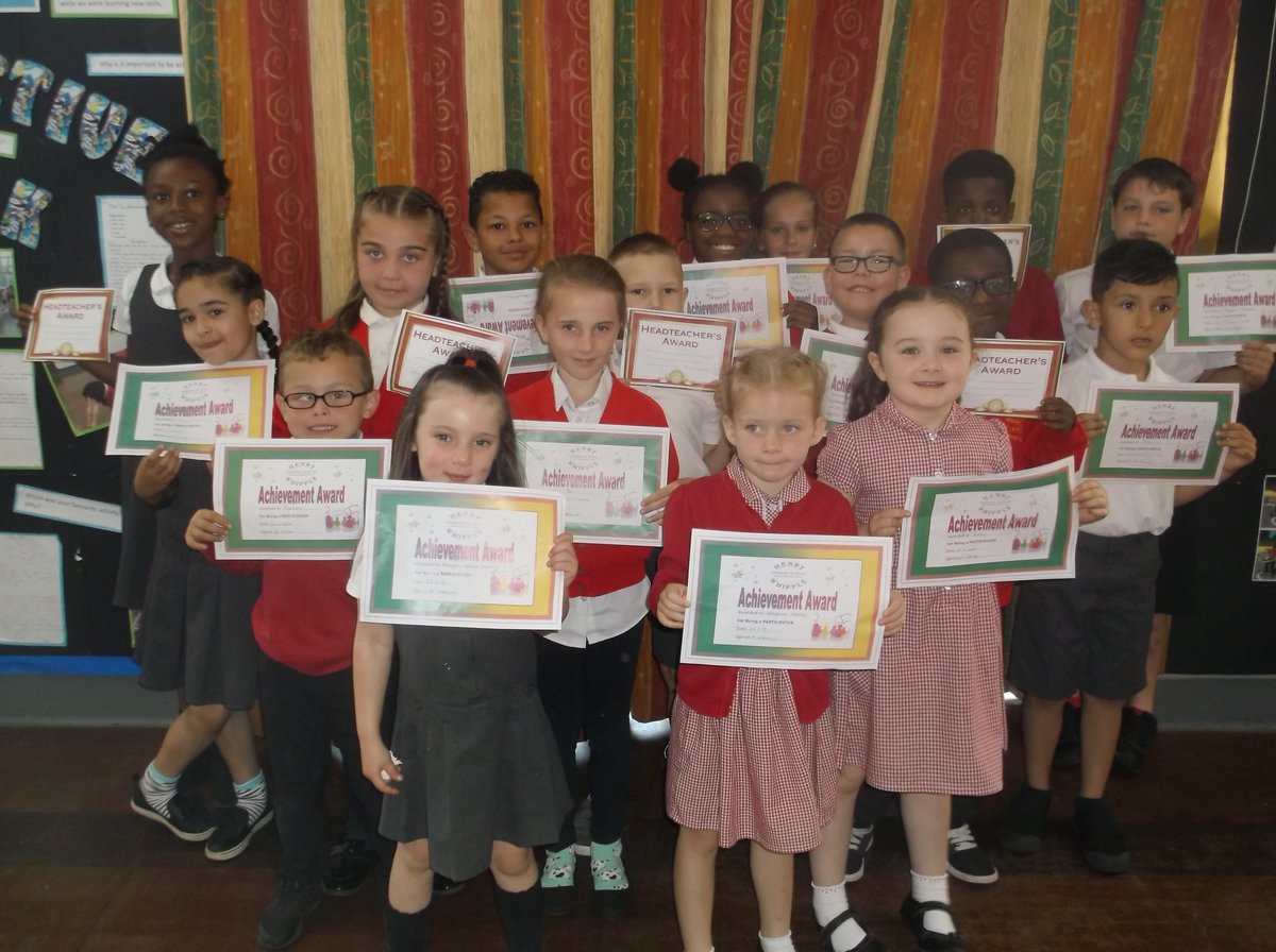HenryWhipple1's tweet photo. Congratulations to our award winners this week #Participators #Readers #BBA https://t.co/4c9qwxxp0a